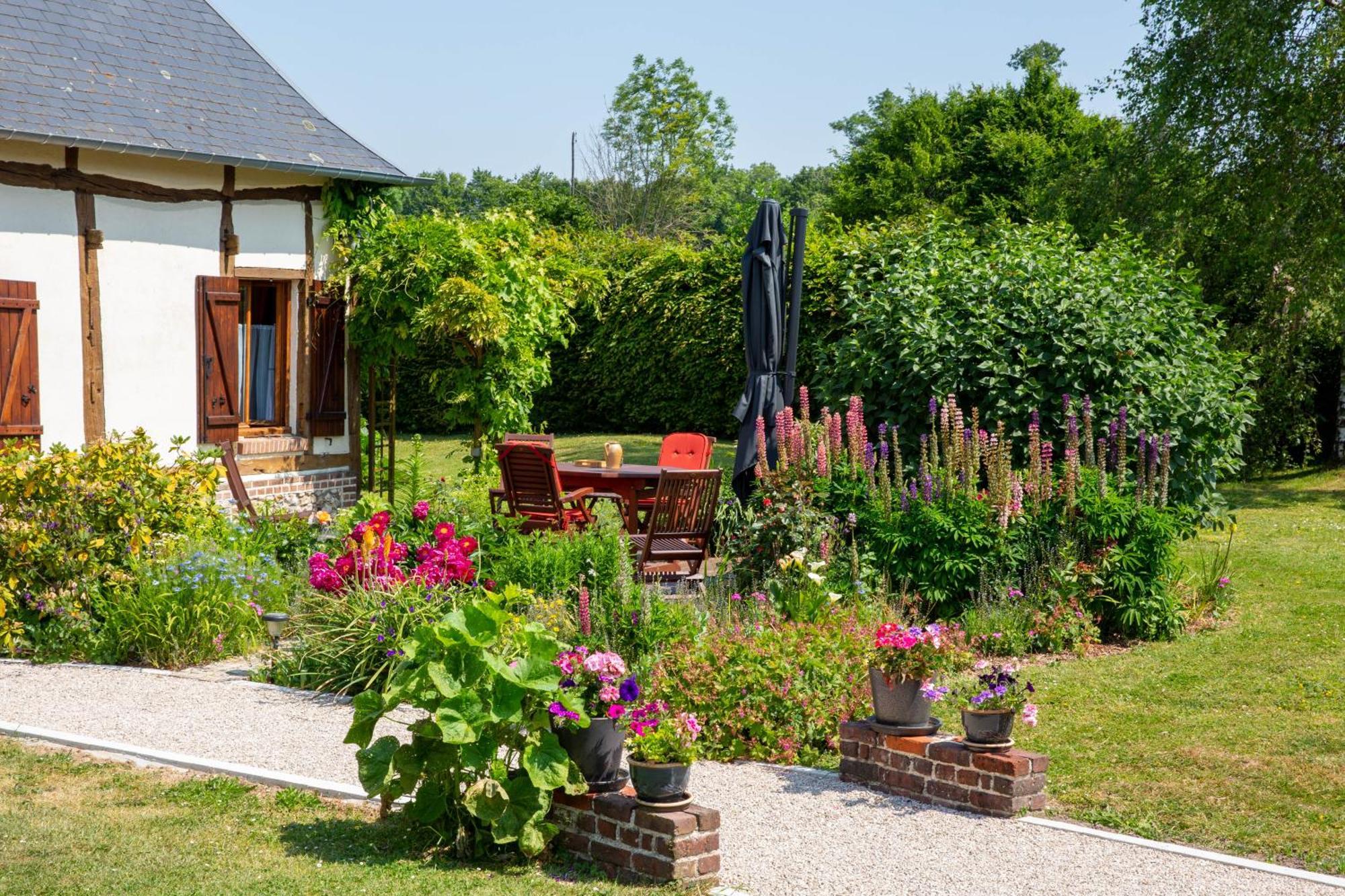 Bed and Breakfast L'Etape Normande Montroty  Zewnętrze zdjęcie